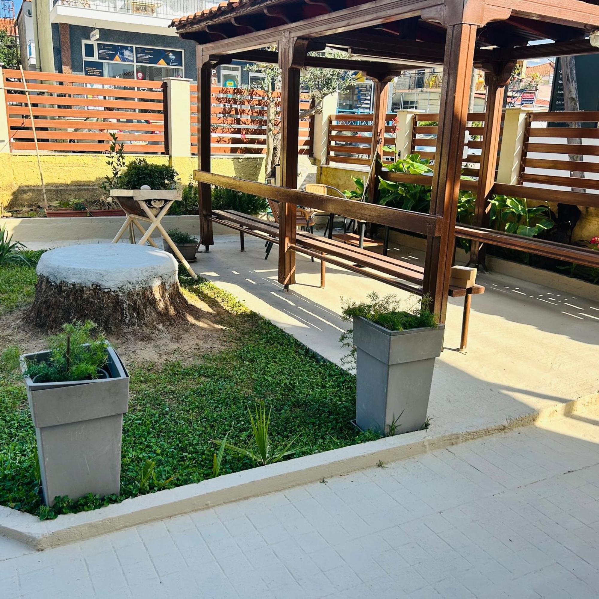 Next To The Beach Apartments Ofrinion Exterior photo
